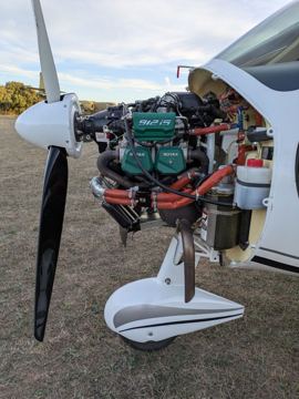 Motor · Rotax 912 iS